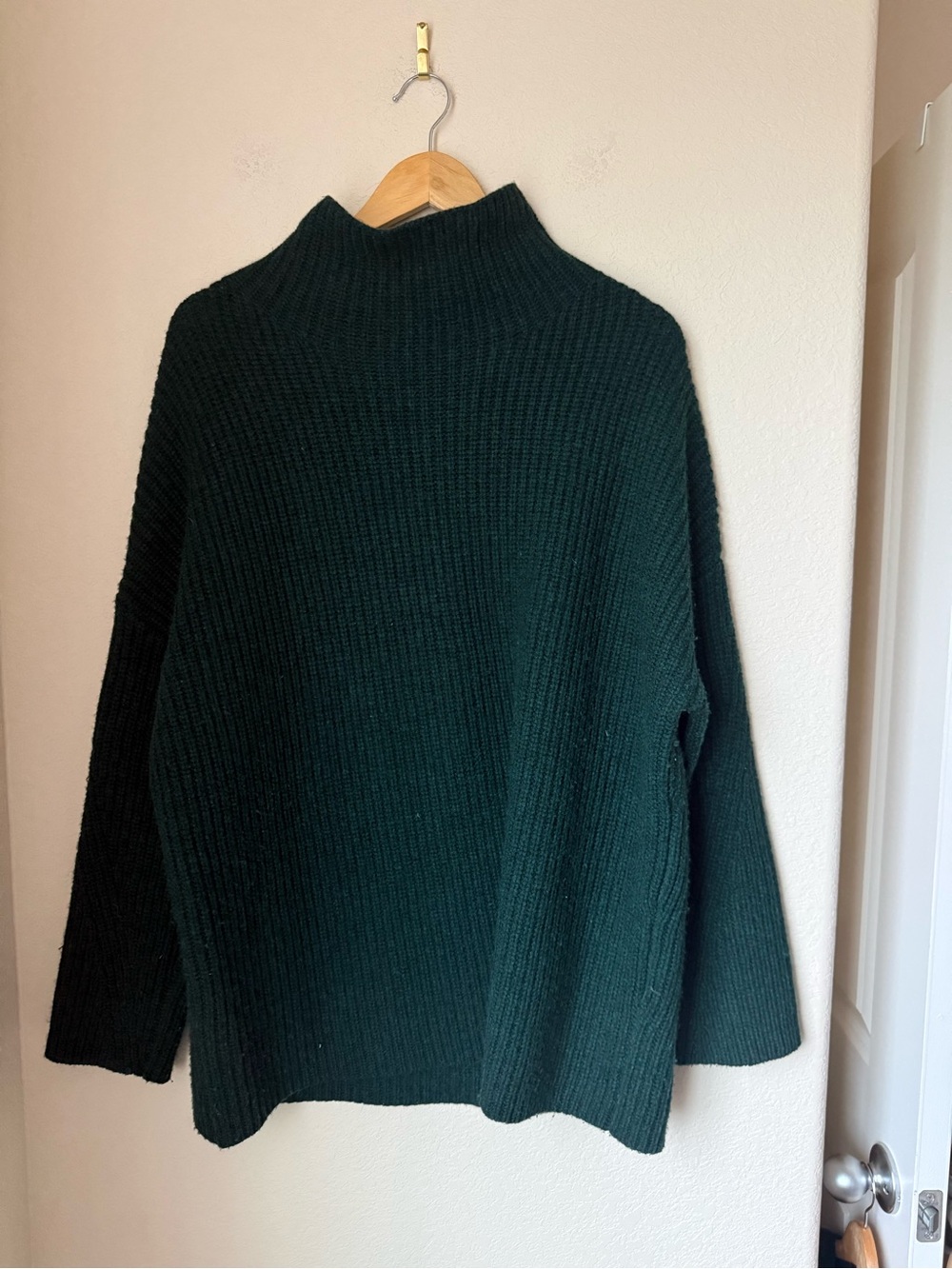 NAADAM Wool Cashmere Oversized Mock Neck Sweater Forest Green Size M